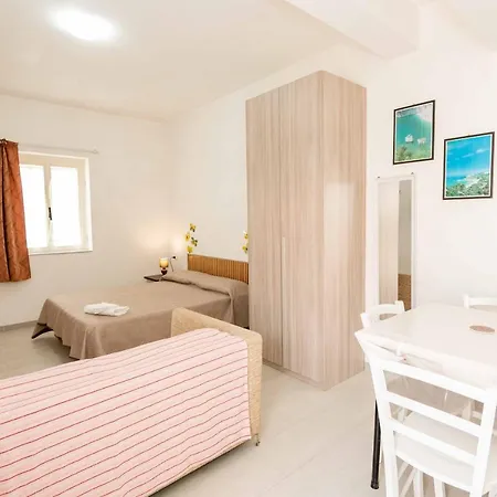 Casa Vacanze Nardella Апартаменты Вьесте