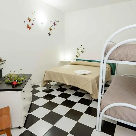 Casa Vacanze Nardella Апартаменты *