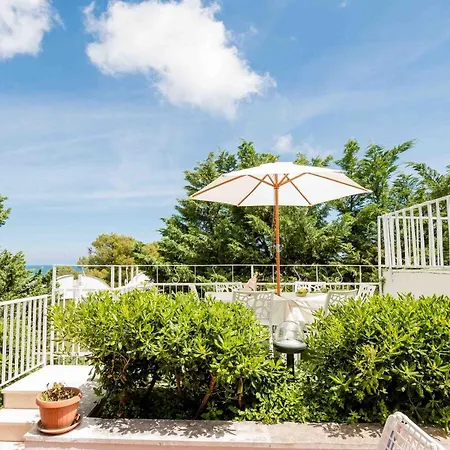 Casa Vacanze Nardella Апартаменты *